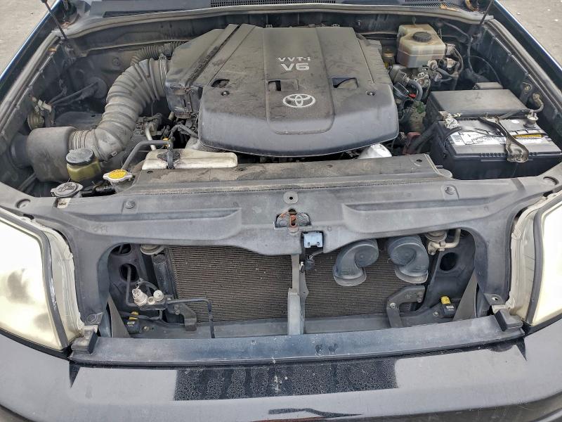 Photo 12 from auction – 2003 TOYOTA 4RUNNER LI with VIN JTEZU17R638006201