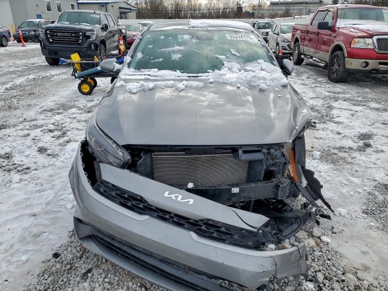 Photo 5 from auction – 2023 KIA FORTE LX with VIN 3KPF24AD9PE644157