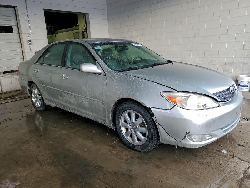 Photo 4 from auction – 2004 TOYOTA CAMRY LE with VIN 4T1BF30K54U569169