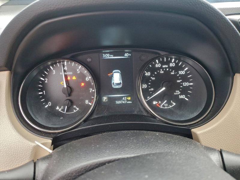 Photo 9 from auction – 2017 NISSAN ROGUE S with VIN JN8AT2MT5HW141297