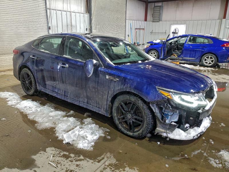 Photo 4 from auction – 2019 KIA OPTIMA EX with VIN 5XXGU4L15KG371882