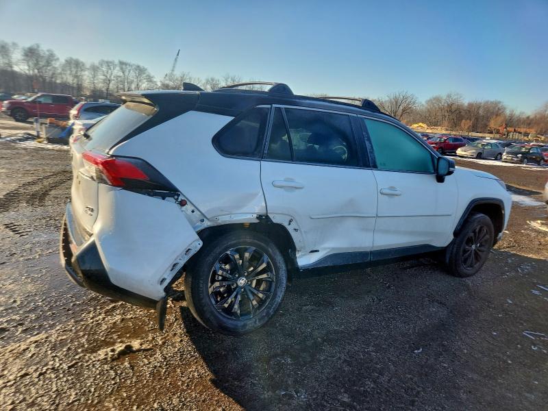 Photo 3 from auction – 2025 TOYOTA RAV4 XSE with VIN 2T3E6RFV9SW086791