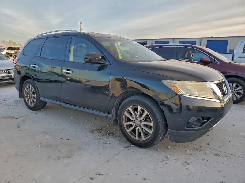 Photo 4 from auction – 2014 NISSAN PATHFINDER with VIN 5N1AR2MM3EC636495
