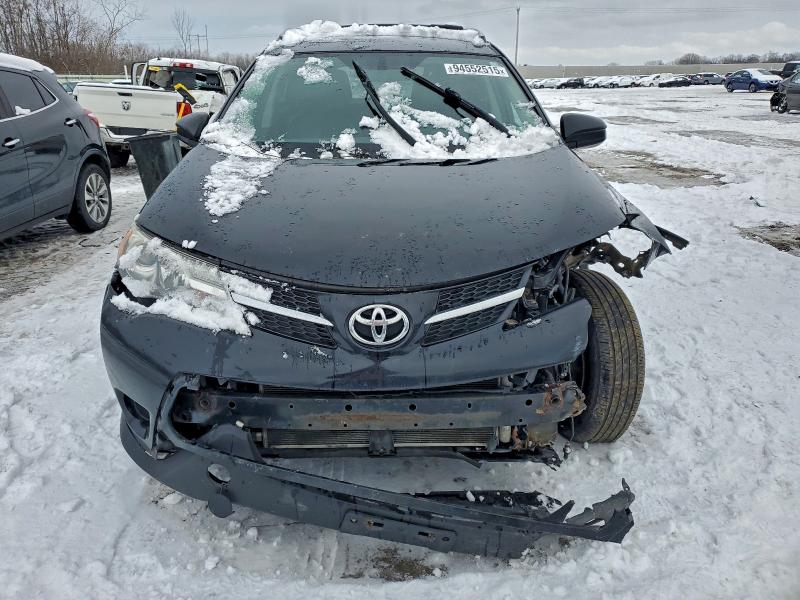Photo 5 from auction – 2015 TOYOTA RAV4 LE with VIN 2T3BFREV5FW259877