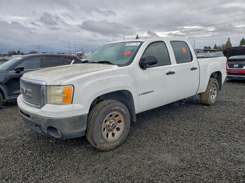 GMC NEW SIERRA 2007 with VIN 2GTEC13C471598150 - Photo from auction