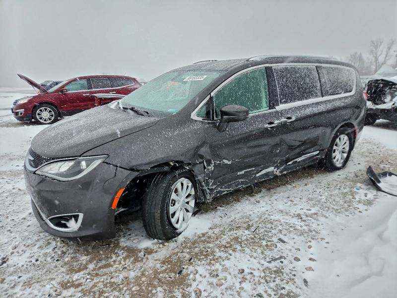 CHRYSLER PACIFICA T 2018 con VIN 2C4RC1BG5JR188472 - Foto de la subasta