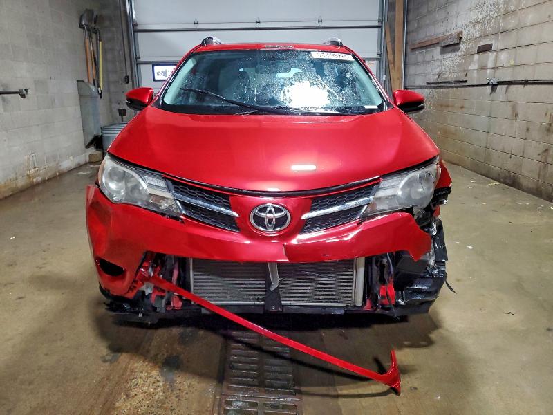Photo 5 from auction – 2014 TOYOTA RAV4 LIMIT with VIN 2T3DFREVXEW180468
