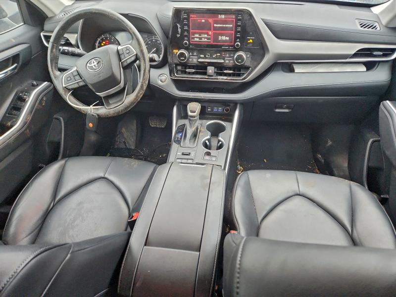 Photo 8 from auction – 2022 TOYOTA HIGHLANDER with VIN 5TDGZRBH2NS229280