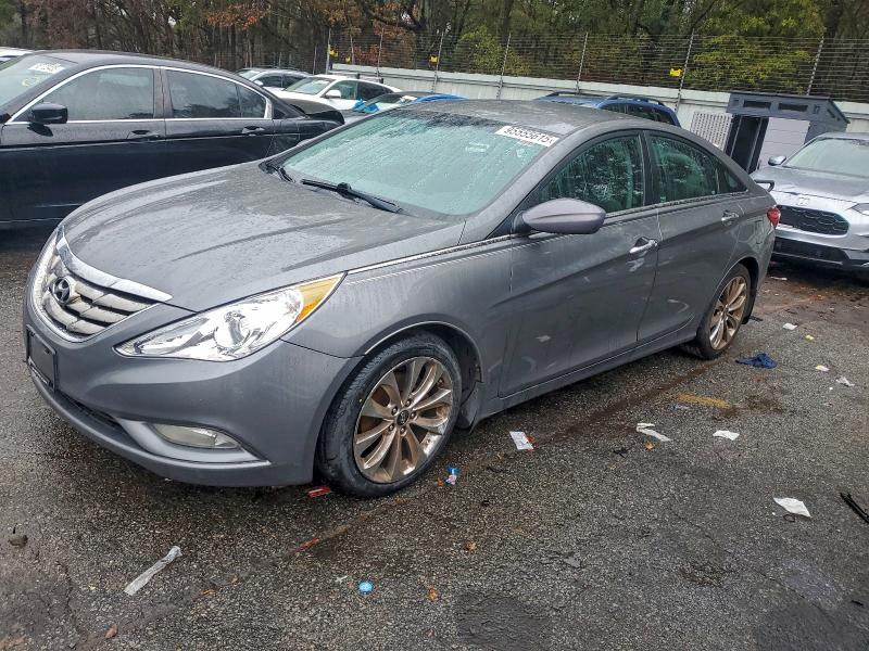 HYUNDAI SONATA SE 2013 with VIN 5NPEC4AC8DH557373 - Photo from auction
