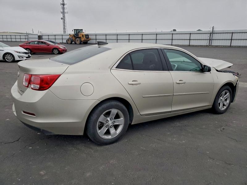 Photo 3 from auction – 2015 CHEVROLET MALIBU LS with VIN 1G11B5SL1FF134159