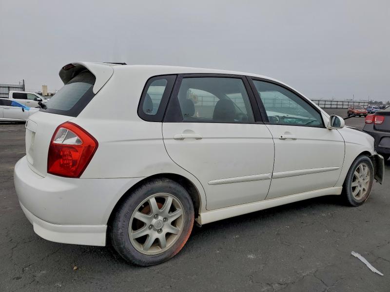 Photo 3 from auction – 2006 KIA SPECTRA5 with VIN KNAFE162765205267