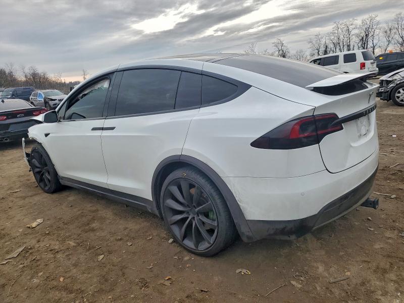 Photo 2 from auction – 2020 TESLA MODEL X with VIN 5YJXCBE47LF262522