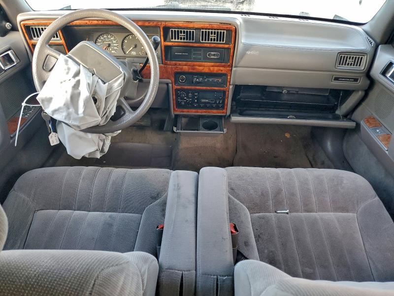 Photo 8 from auction – 1994 CHRYSLER LEBARON LE with VIN 1C3AA3634RF211477