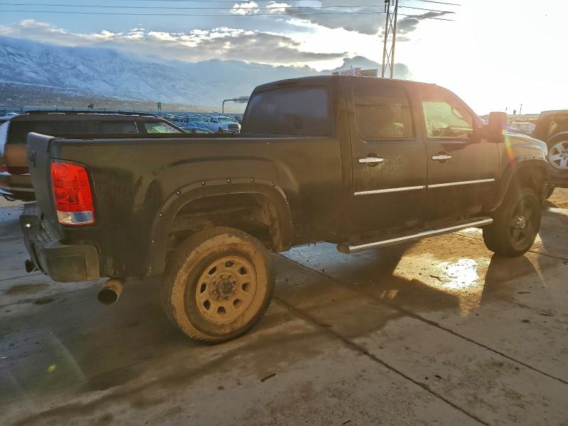 Photo 3 from auction – 2013 GMC SIERRA K25 with VIN 1GT125E86DF116297