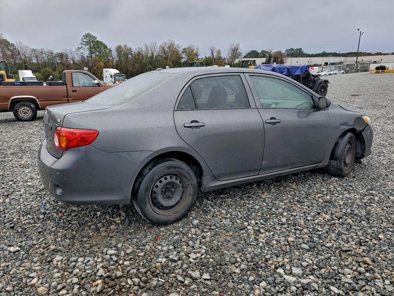 Фото 3 с аукциона – 2010 TOYOTA COROLLA с VIN 2T1BU4EE1AC331198