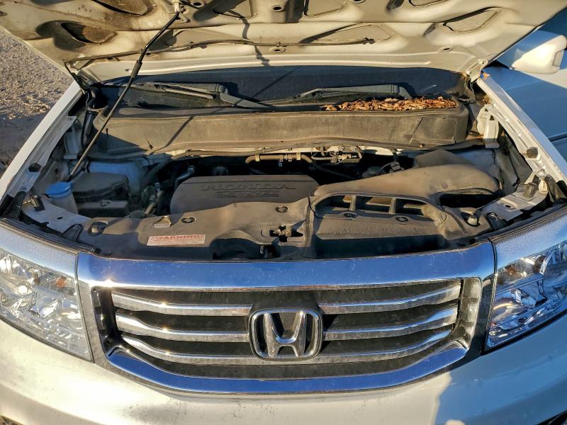 Photo 12 from auction – 2012 HONDA PILOT TOUR with VIN 5FNYF4H90CB018161