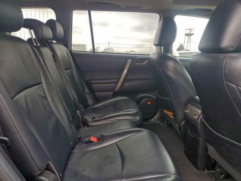 صورة رقم 11 من المزاد - 2011 TOYOTA HIGHLANDER مع VIN 5TDBK3EH0BS057821