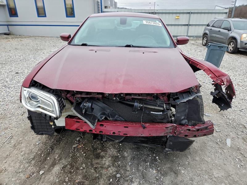 Photo 5 from auction – 2016 CHRYSLER 300 with VIN 2C3CCAAG7GH329049