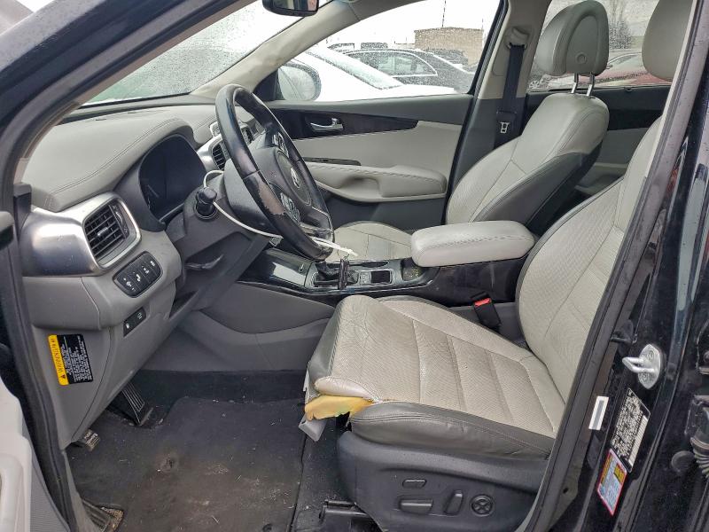 Photo 7 from auction – 2016 KIA SORENTO SX with VIN 5XYPKDA58GG004408