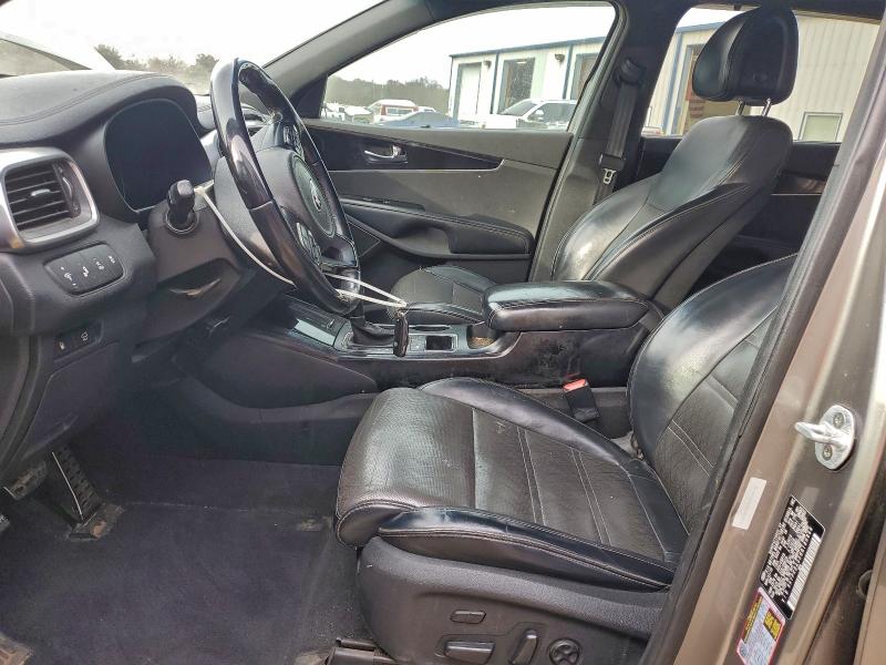 Photo 7 from auction – 2016 KIA SORENTO SX with VIN 5XYPKDA53GG180959