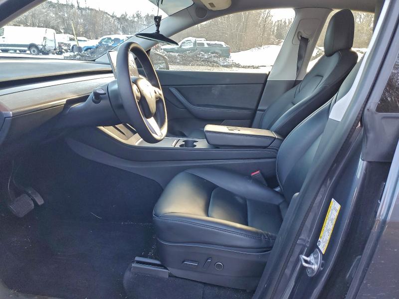 Фото 7 с аукциона – 2021 TESLA MODEL Y с VIN 5YJYGDEE8MF175209