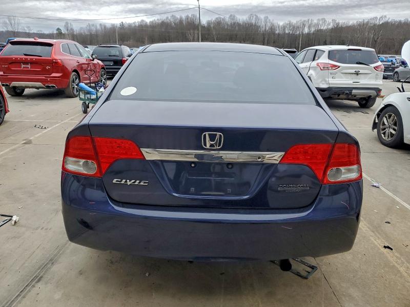 Photo 6 from auction – 2009 HONDA CIVIC LX with VIN 19XFA16569E016613