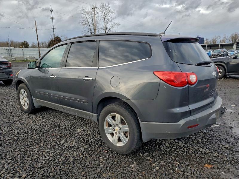 Photo 2 from auction – 2010 CHEVROLET TRAVERSE L with VIN 1GNLRFED3AS143894