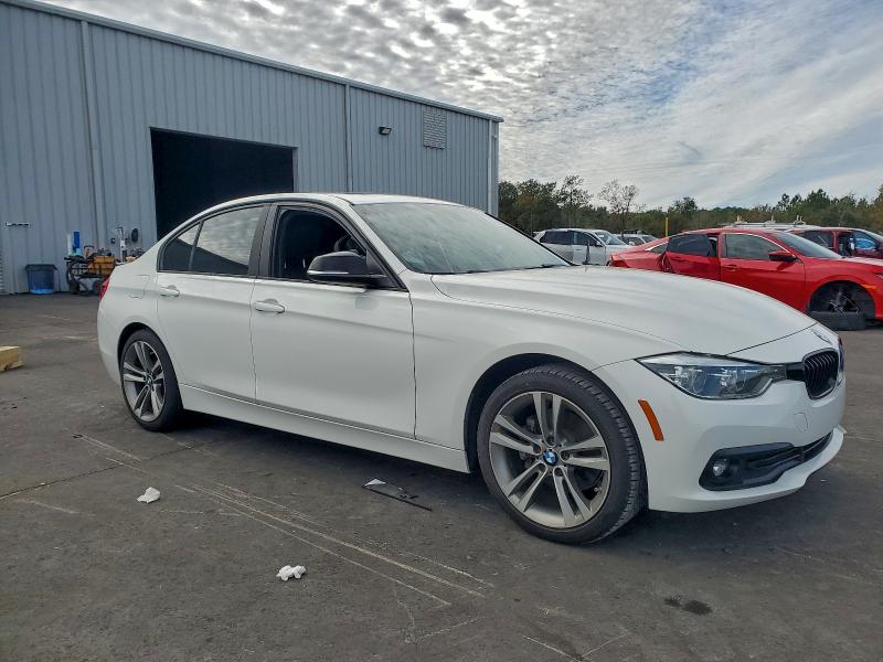 Photo 4 from auction – 2018 BMW 320 I with VIN WBA8A9C59JAH14037