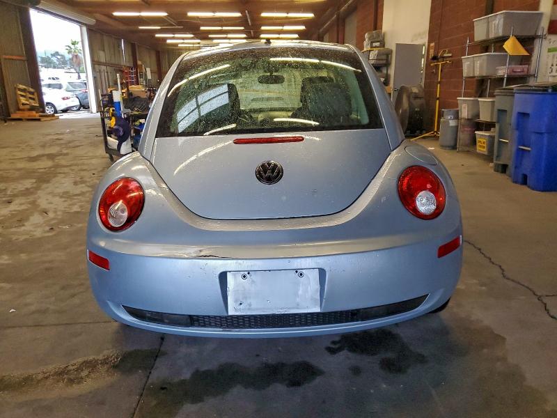 Photo 6 from auction – 2010 VOLKSWAGEN NEW BEETLE with VIN 3VWPG3AG1AM014959