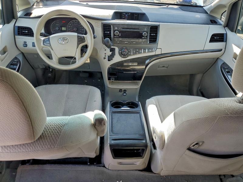 Photo 8 from auction – 2014 TOYOTA SIENNA LE with VIN 5TDKK3DC7ES452864