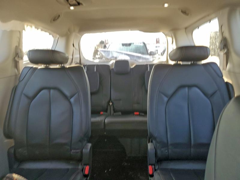 Photo 10 from auction – 2019 CHRYSLER PACIFICA T with VIN 2C4RC1BG0KR721412
