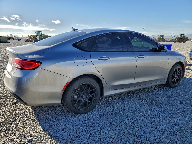 Photo 3 from auction – 2015 CHRYSLER 200 S with VIN 1C3CCCDG2FN678469