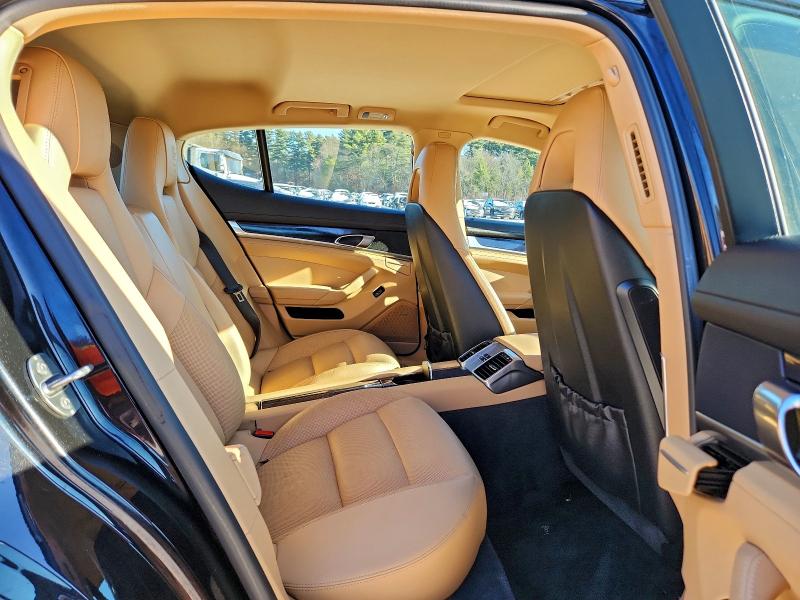 Photo 10 from auction – 2013 PORSCHE PANAMERA 2 with VIN WP0AA2A72DL015161