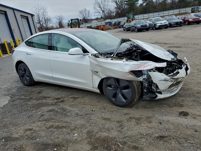 Photo 4 from auction – 2019 TESLA MODEL 3 with VIN 5YJ3E1EA2KF302044