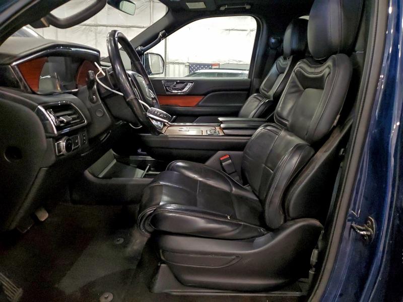 Photo 7 from auction – 2019 LINCOLN NAVIGATOR with VIN 5LMJJ3LT1KEL10150