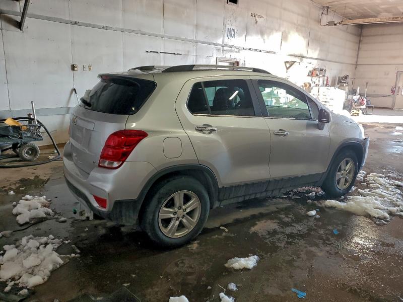 Photo 3 from auction – 2019 CHEVROLET TRAX with VIN KL7CJLSB1KB963424