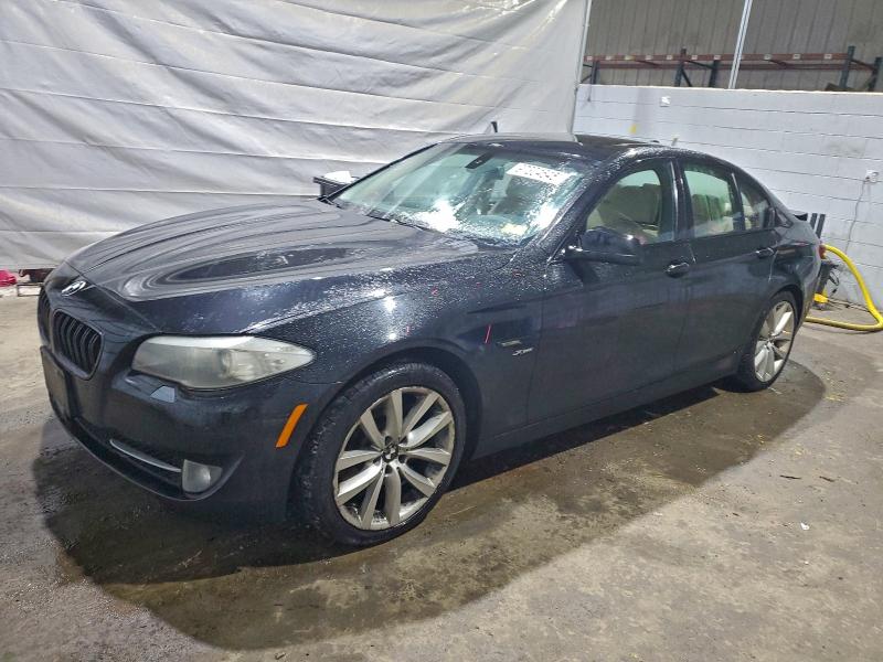 BMW 535 XI 2011 مع رقم تعريف المركبة WBAFU7C5XBDU56434 - صورة من المزاد