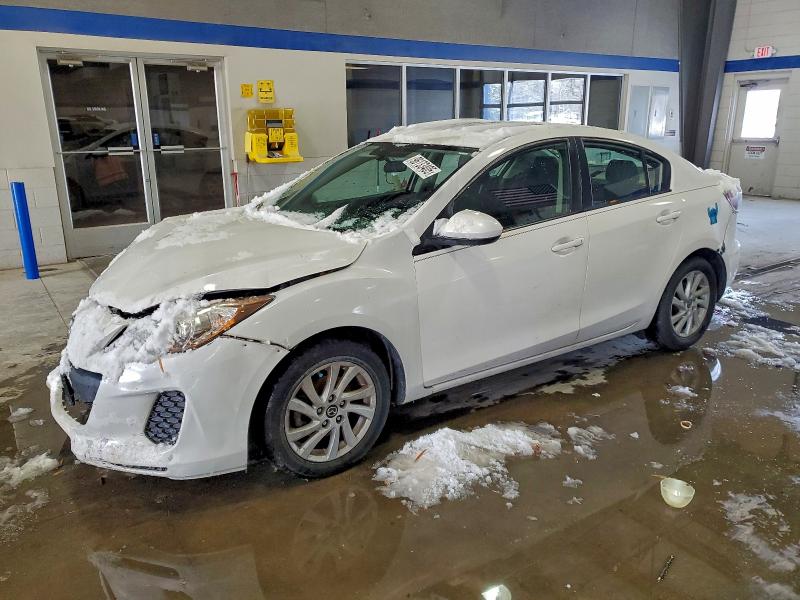 MAZDA 3 I 2012 with VIN JM1BL1V8XC1538580 - Photo from auction