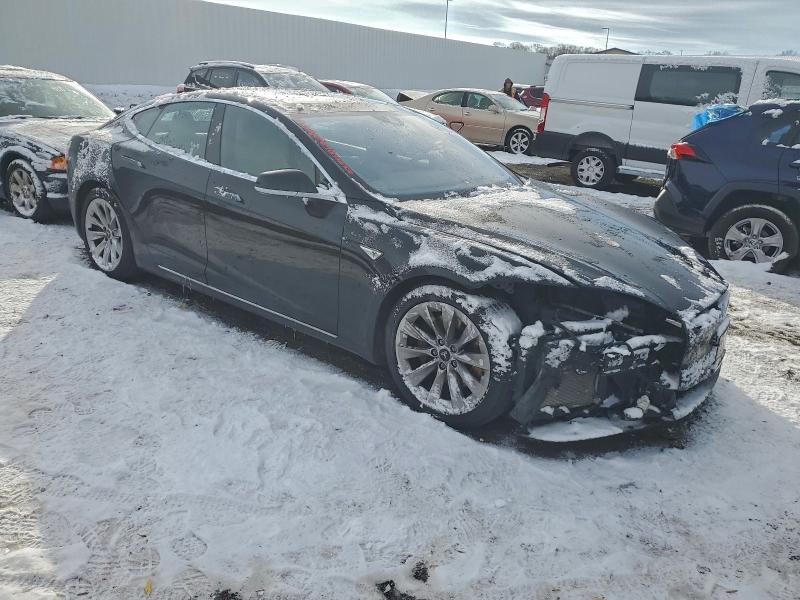Photo 4 from auction – 2016 TESLA MODEL S with VIN 5YJSA1E29GF160119