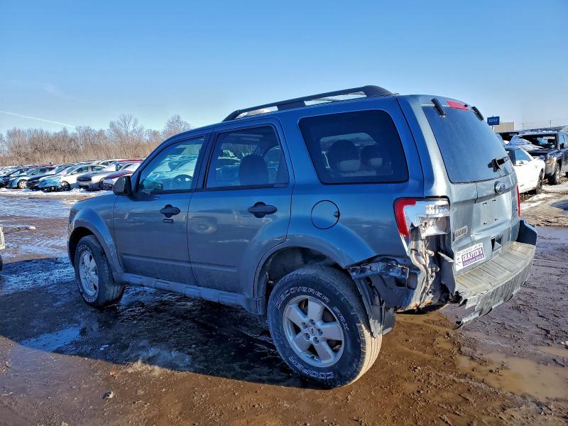 Photo 2 from auction – 2010 FORD ESCAPE with VIN 1FMCU0DG6AKC48084