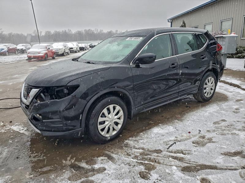 NISSAN ROGUE 2019 with VIN 5N1AT2MT4KC783672 - Photo from auction