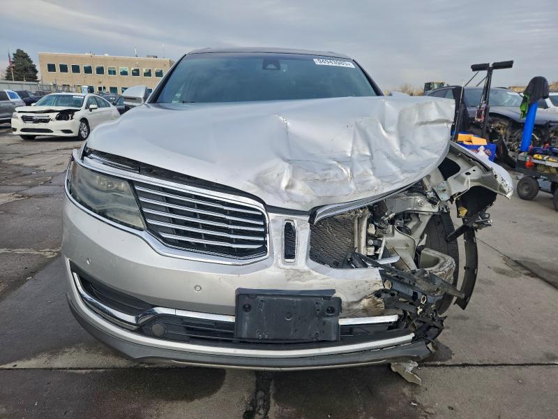 Zdjęcie 5 z aukcji – 2016 LINCOLN MKX RESERV z VIN 2LMTJ8LP6GBL39081
