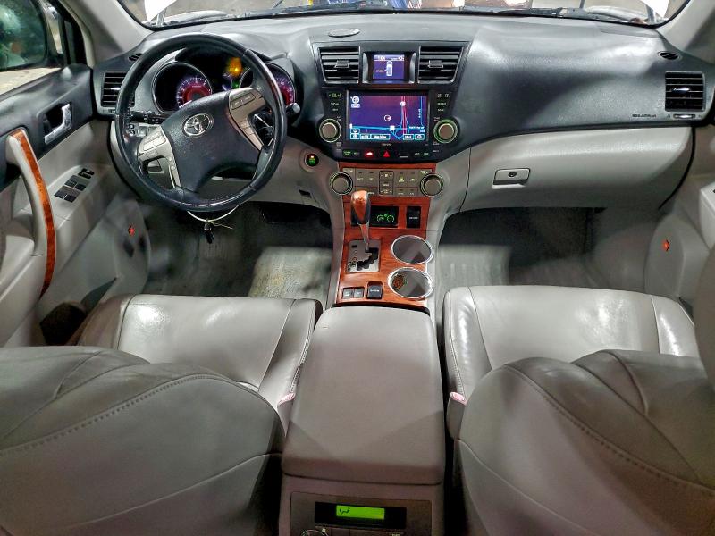 Photo 8 from auction – 2008 TOYOTA HIGHLANDER with VIN JTEES42A582080047