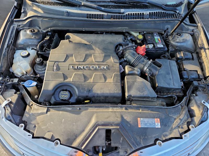 Photo 11 from auction – 2016 LINCOLN MKZ with VIN 3LN6L2GK3GR606919