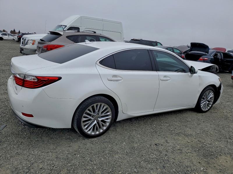 Foto 3 de la subasta – 2013 LEXUS ES 350 con VIN JTHBK1GG6D2063530