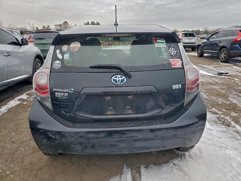 Photo 6 from auction – 2013 TOYOTA PRIUS C with VIN JTDKDTB33D1541825