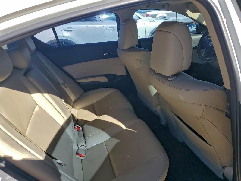 Zdjęcie 10 z aukcji – 2016 ACURA ILX BASE W z VIN 19UDE2F35GA010335