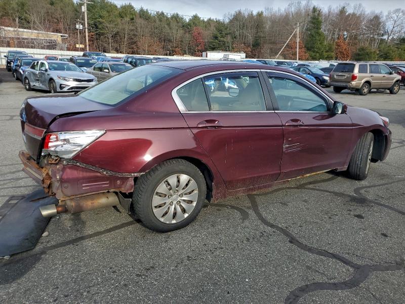 Photo 3 from auction – 2011 HONDA ACCORD LX with VIN 1HGCP2F38BA067563