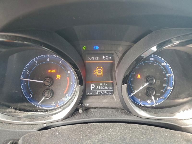 Photo 9 from auction – 2014 TOYOTA COROLLA L with VIN 2T1BURHE2EC101006