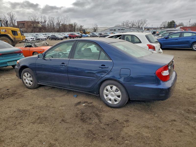 Photo 2 from auction – 2004 TOYOTA CAMRY with VIN 4T1BE32K04U280197